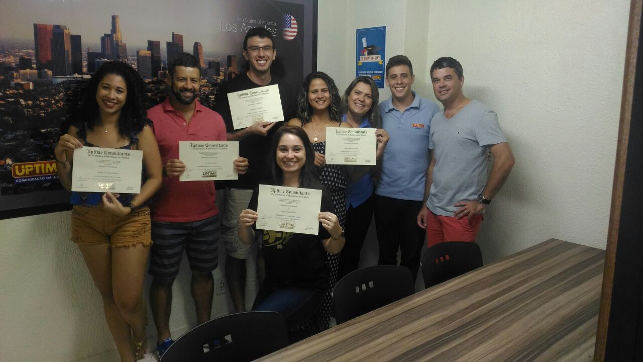 Concluintes do curso College da UPTIME Vila Velha (ES)