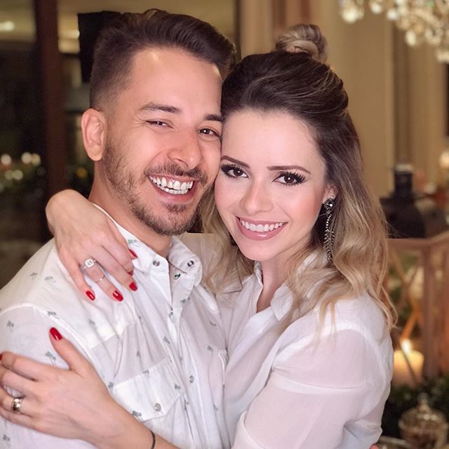 Os cantores Sandy e Junior