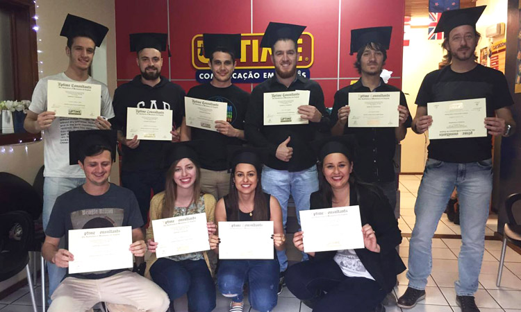 Formandos da UPTIME Chapecó (SC)